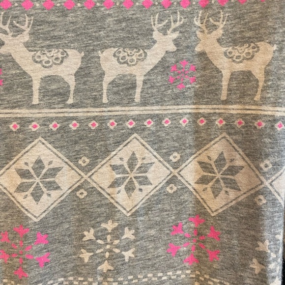Xhilaration cotton gray pink  Onesie snowflake reindeer holiday Christmas Pjs - Picture 6 of 6